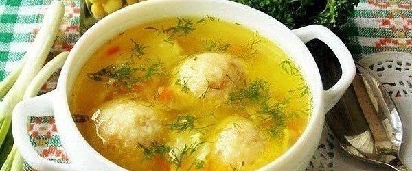 5 рецептів дієтичних курячих супчиків
