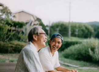 45 запитань, які варто поставити батькам, щоб краще їх знати – Calm Blog