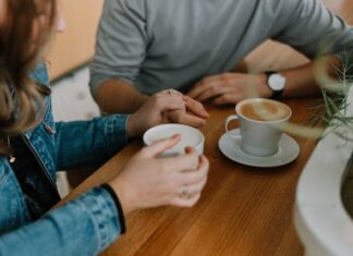 Dating im Schatten: Romantik trotz Depression meistern