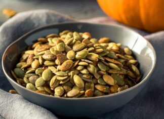Pumpkin Seeds: The Neuroscientist-Approved Alternative to Afternoon Caffeine