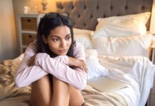 Відстрочений початок швидкого сну пов’язаний із підвищеним ризиком раннього початку хвороби Альцгеймера