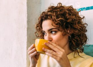 Kawa i jelita: jak zmniejszyć skutki uboczne