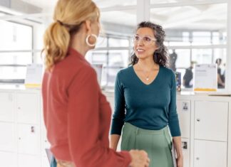 Navegando por los derechos laborales con colitis ulcerosa