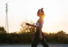 Щоденні кроки, пов’язані зі значним зниженням ризику раку