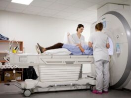 Scans van het hele lichaam zijn geldverspilling